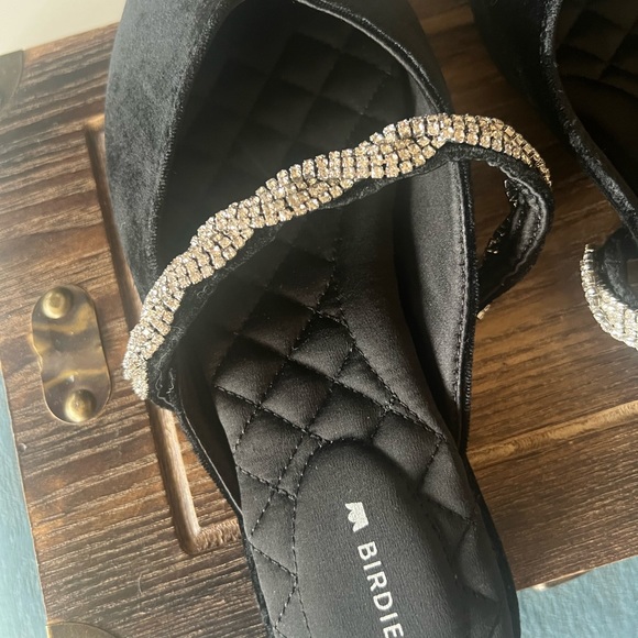 Birdies The Swan Slides in Caviar Velvet Gem Bracelet - Picture 9 of 9